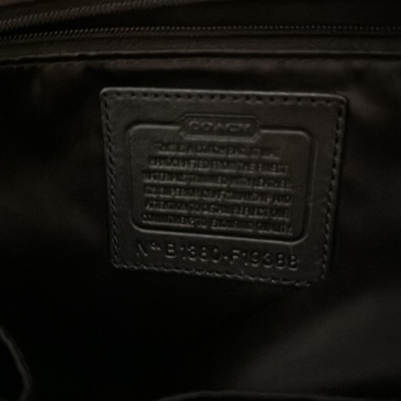 Coach purse - Picture 4 of 8